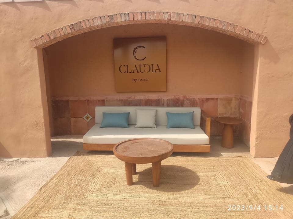 Claudia by Nura Farm Stay in Migjorn