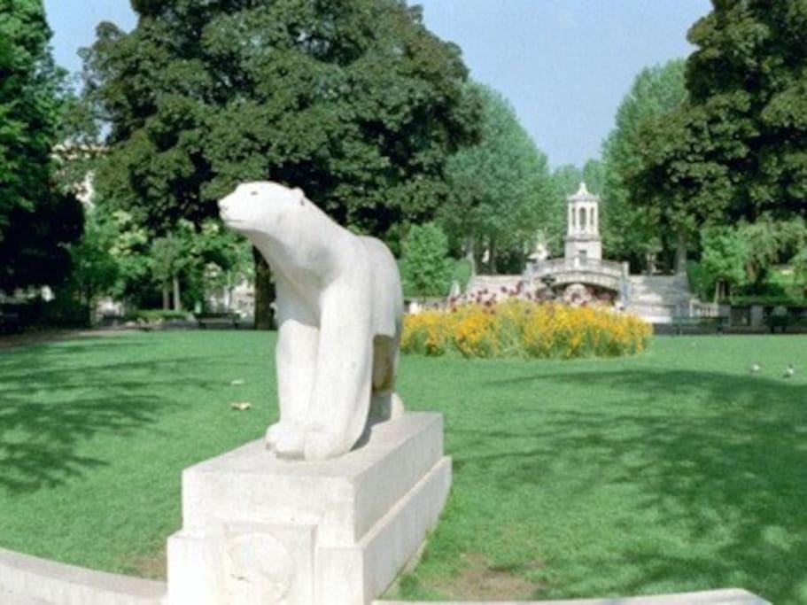 Nearby landmark