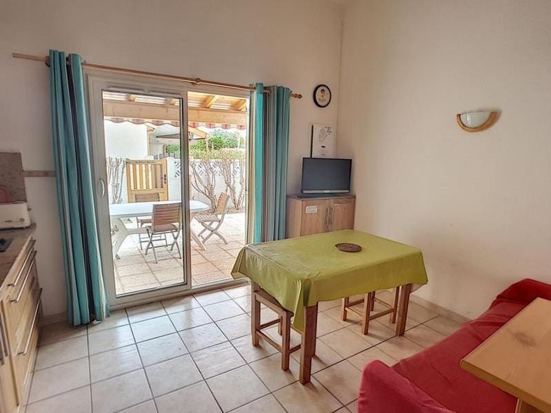 Pavillon T2 avec grande terrasse Villa in Narbonne