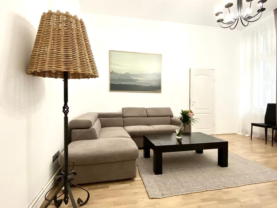 Republique Family Apartment Apartment in Brasov
