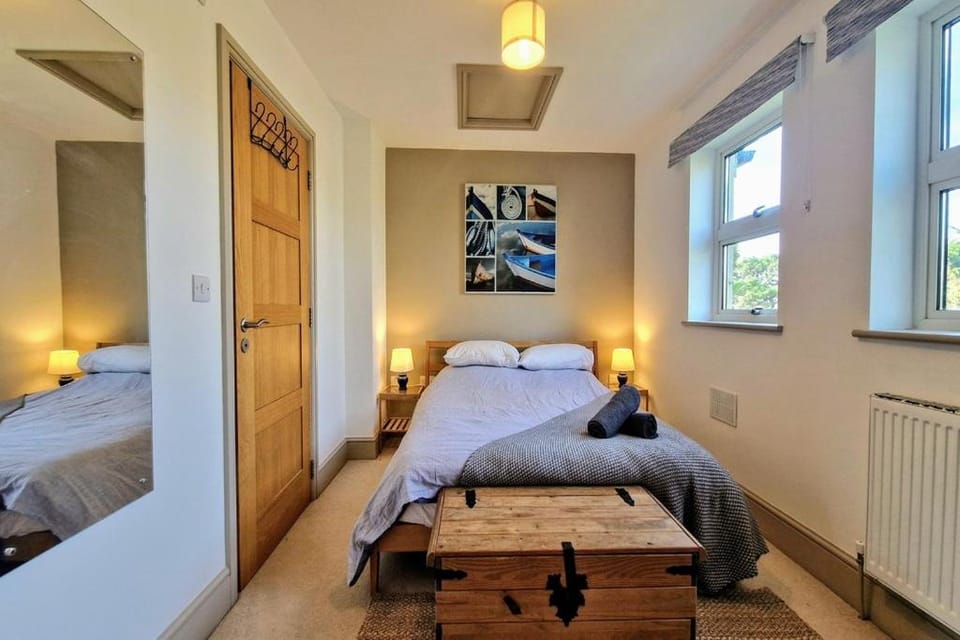 River View apartment Bantham, 5 min walk to beach Apartment in England