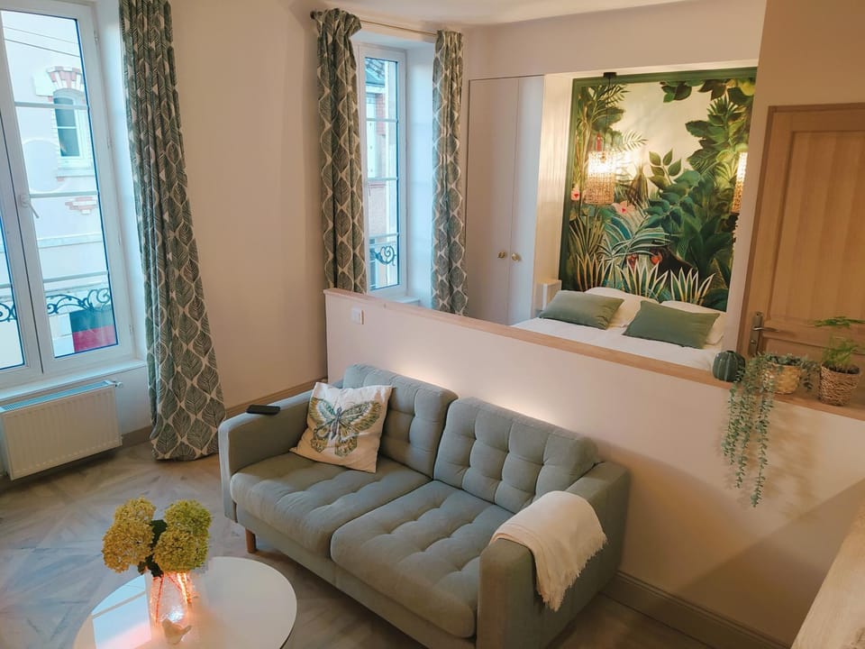 Ô Bulles de Loire, Châteauneuf-sur-Loire Apartment in Centre-Val de Loire