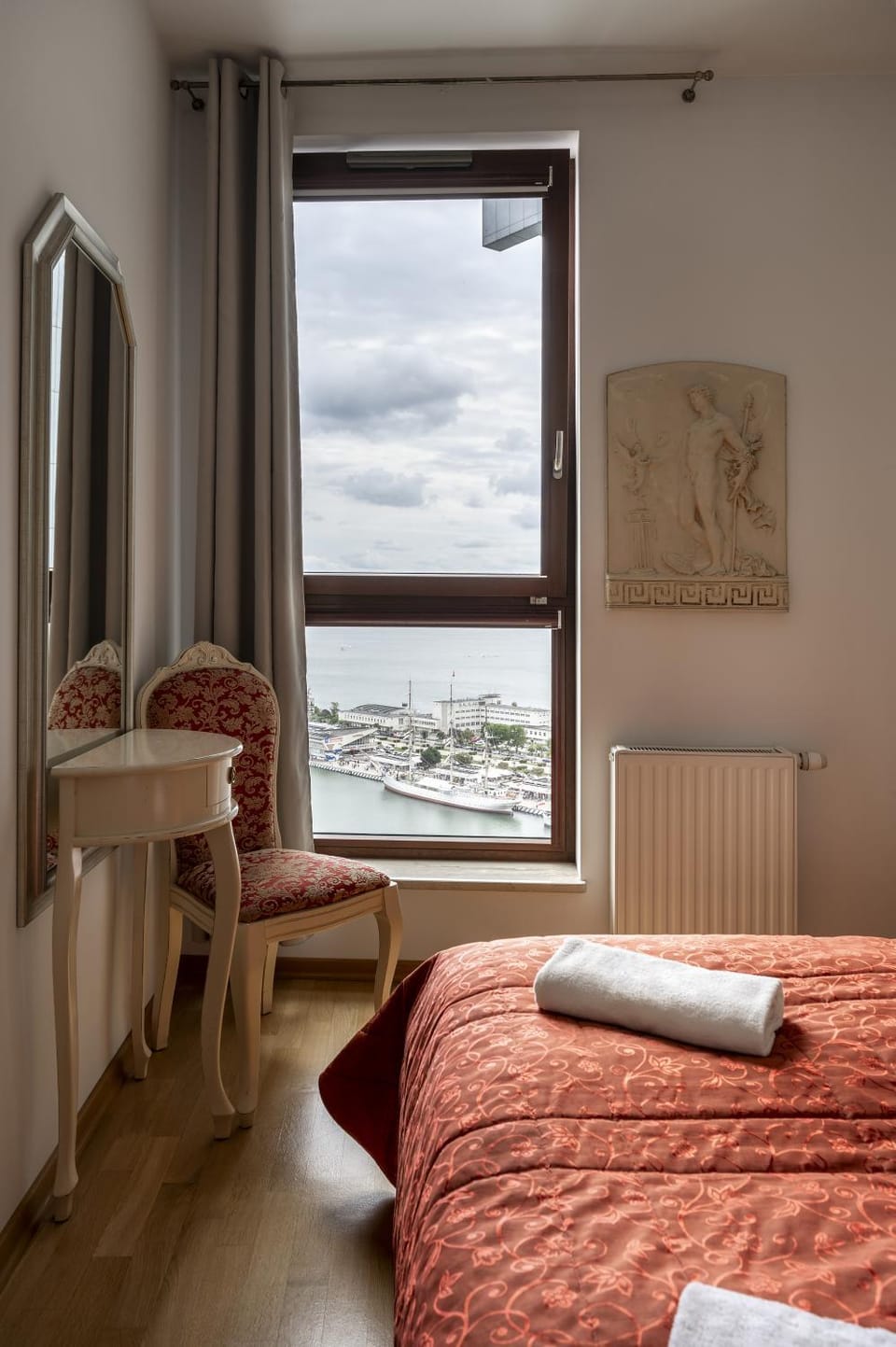 Bedroom, Sea view