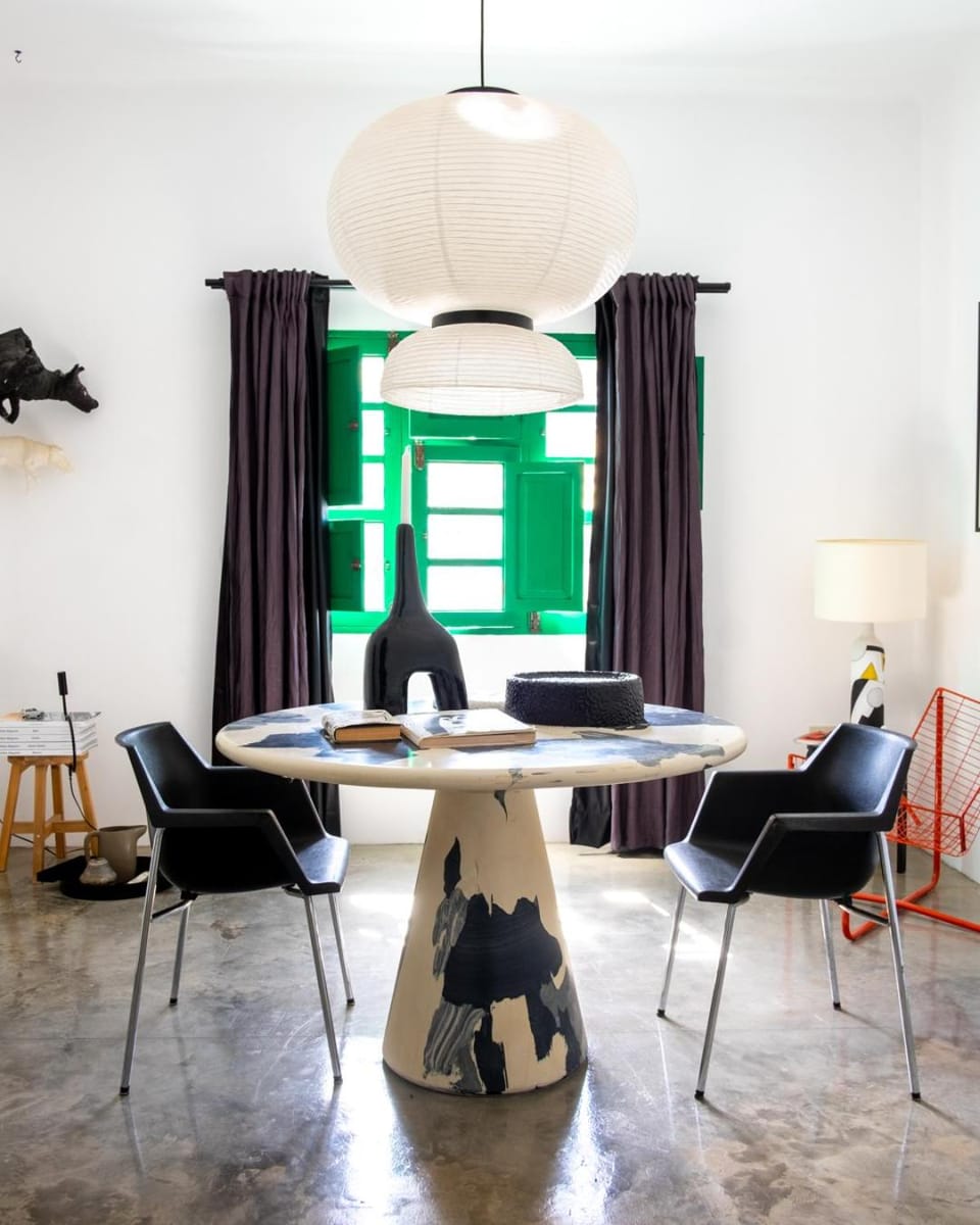Seating area, Dining area