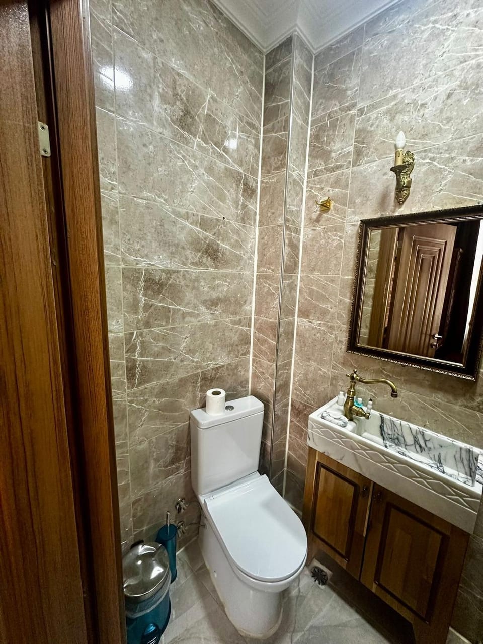 Toilet, Bathroom