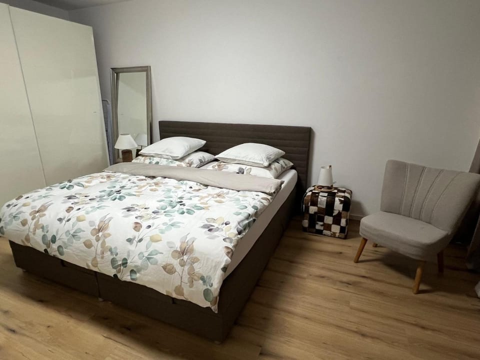 Bed, Bedroom, wardrobe