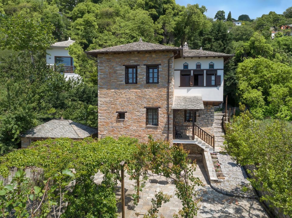 Property building, Natural landscape
