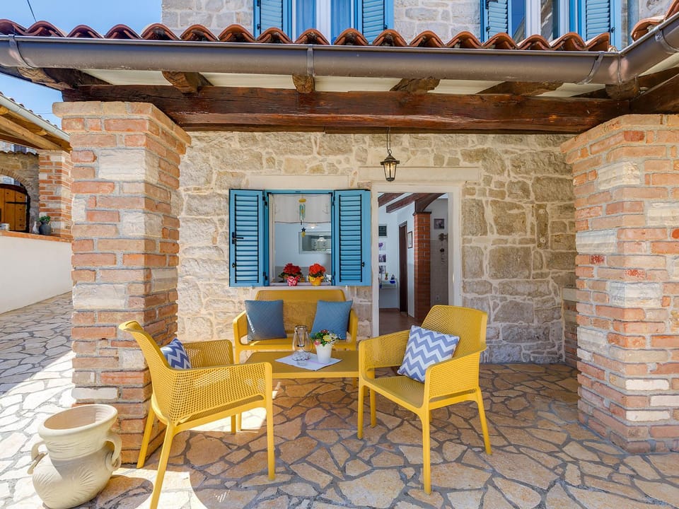 Patio, Balcony/Terrace, Balcony/Terrace, Seating area