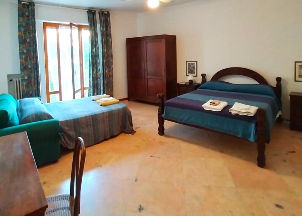 Casa Rosa Portogallo Apartment in Mola di Bari