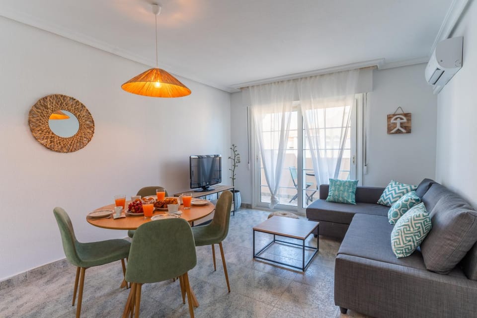 TrendyHomes Retamar - Vistas al mar, playa a 1 min, golf Apartment in Retamar