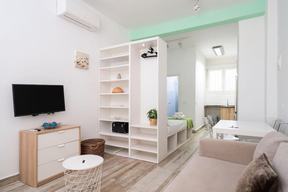 Nice flat at street level - Madrid Río Tri-Pedrero Apartment in Madrid