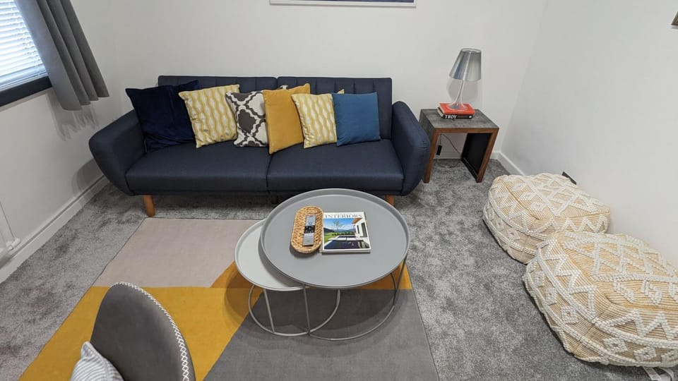 Charming & Quaint Old Compton Apartamento - Quiet Guests Only Allowed, No Parties Allowed, Over 25 years old or families Apartment in City of Westminster