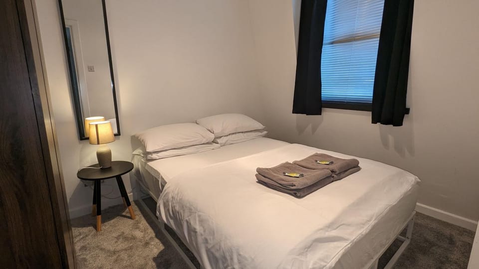 Charming & Quaint Old Compton Apartamento - Quiet Guests Only Allowed, No Parties Allowed, Over 25 years old or families Apartment in City of Westminster