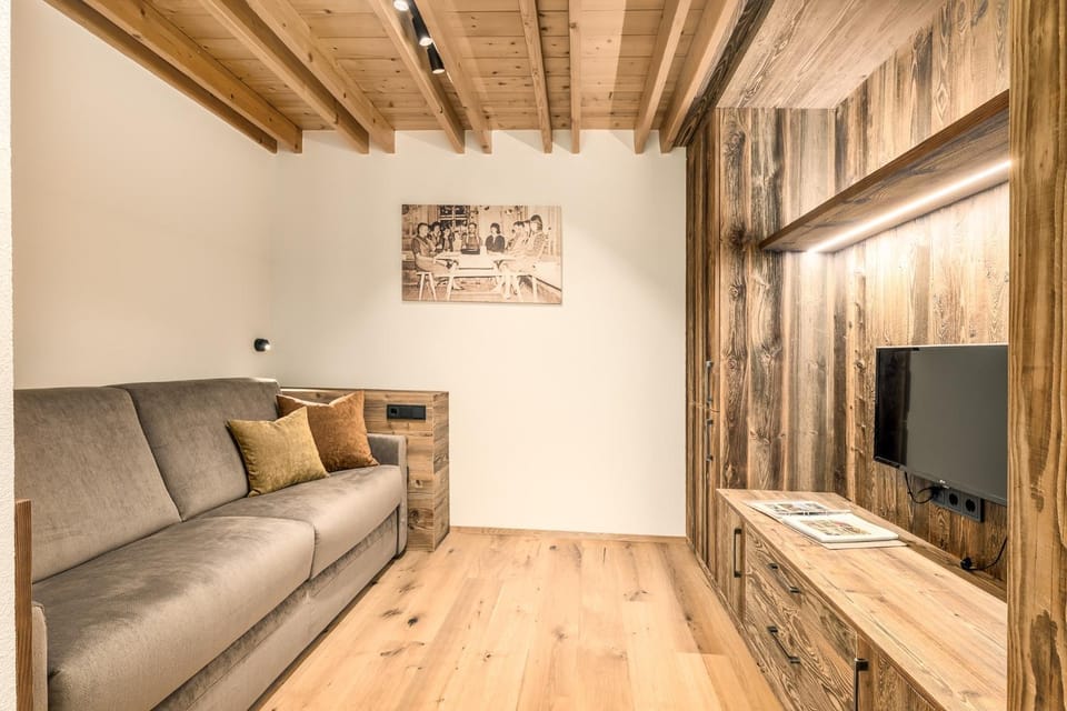Property building, Living room