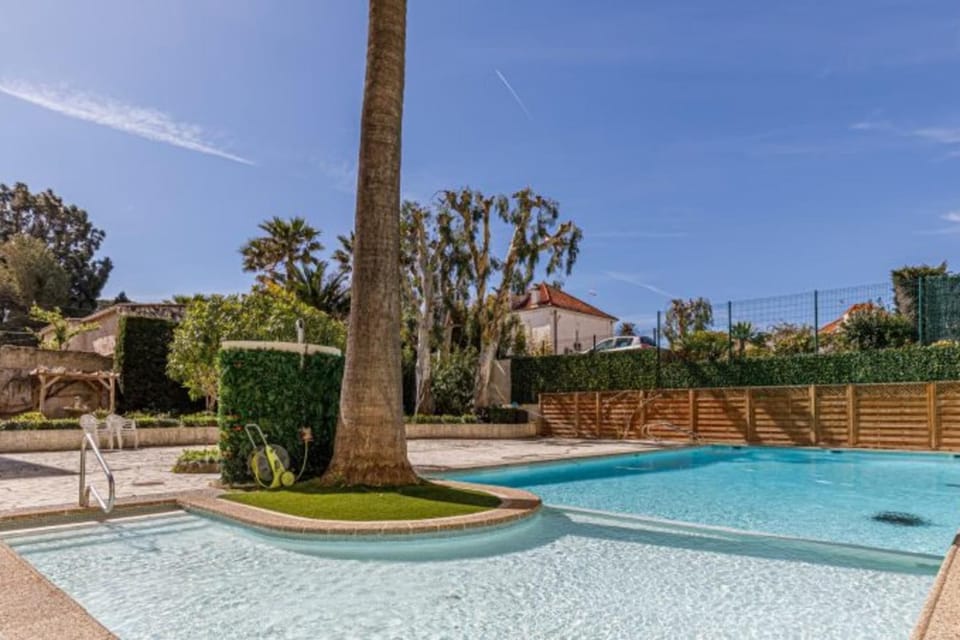 Garden view, Pool view