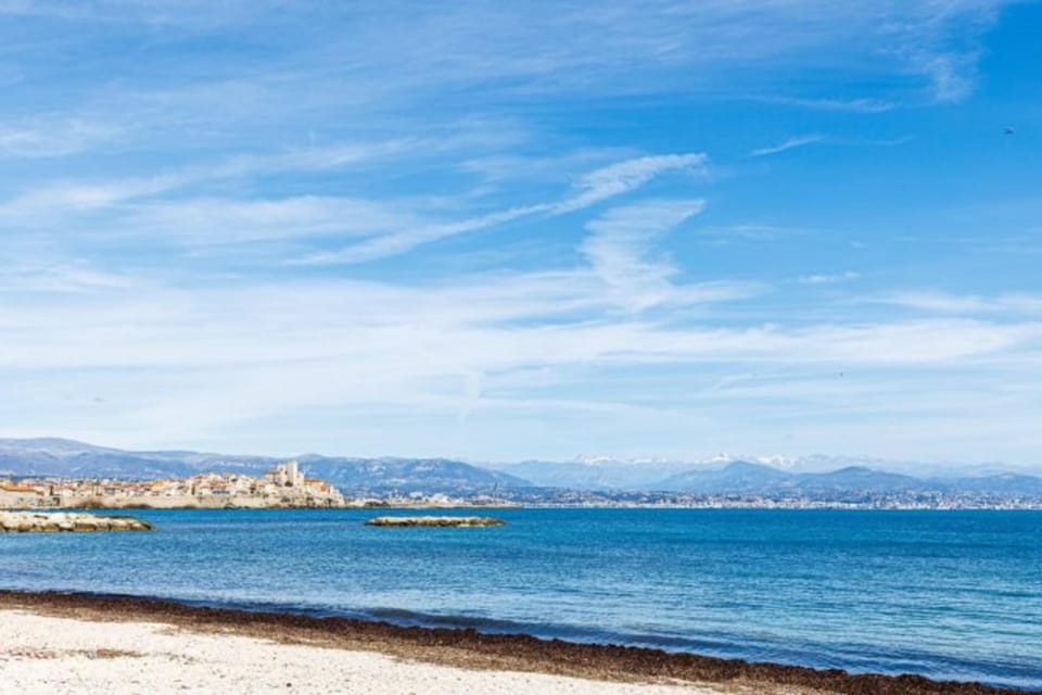 Nearby landmark, Beach, Mountain view