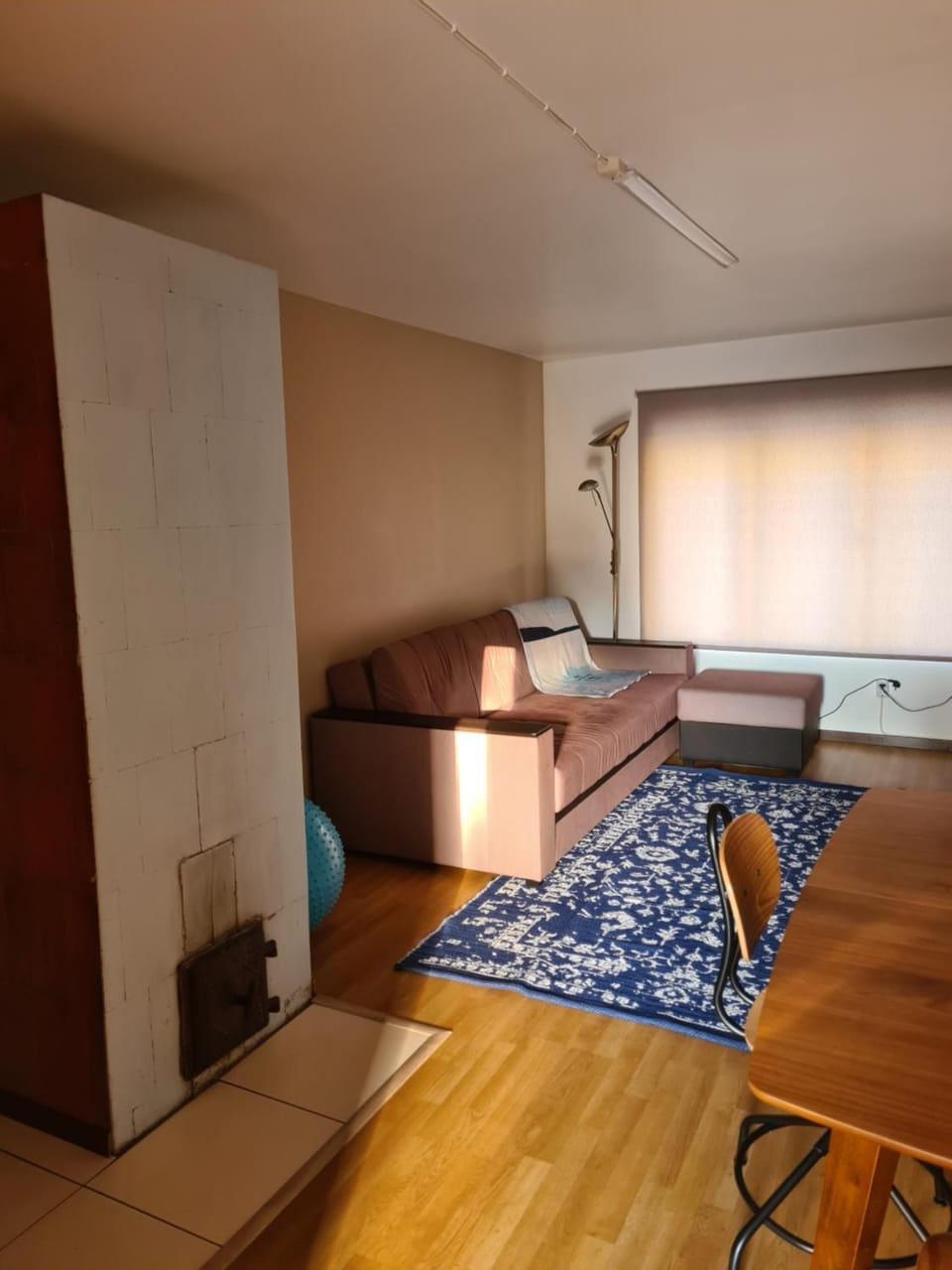 Bed, Living room