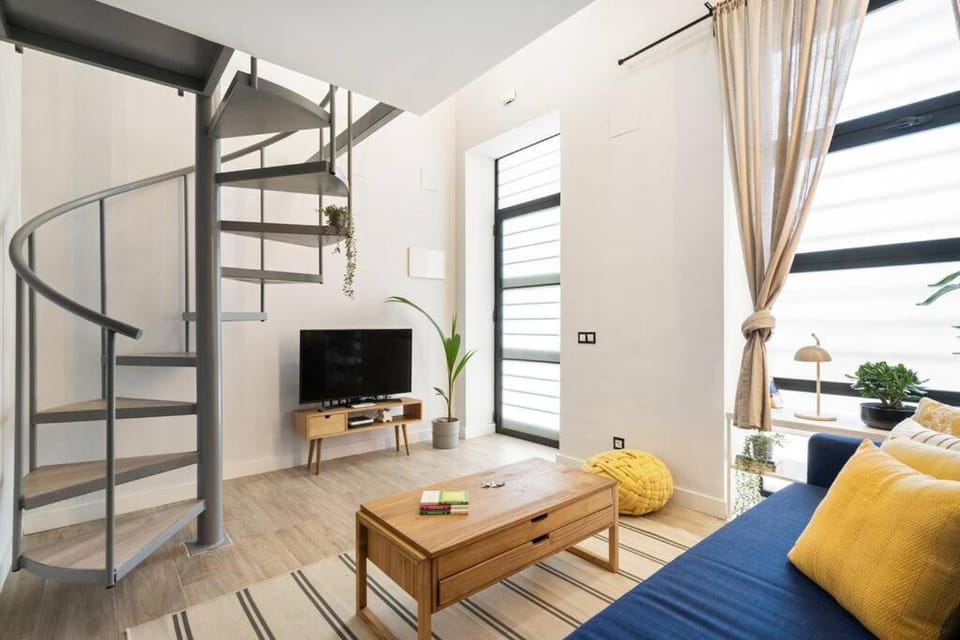 Moderno loft en Ronda de Segovia-1 Apartment in Centro