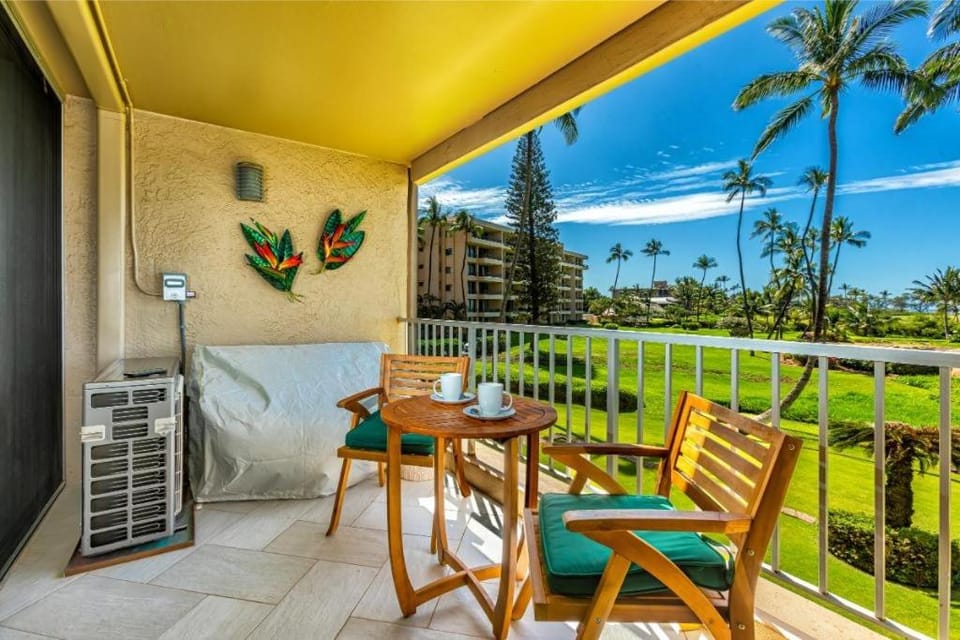 MENEHUNE SHORES, #220 condo Apartment in Kihei