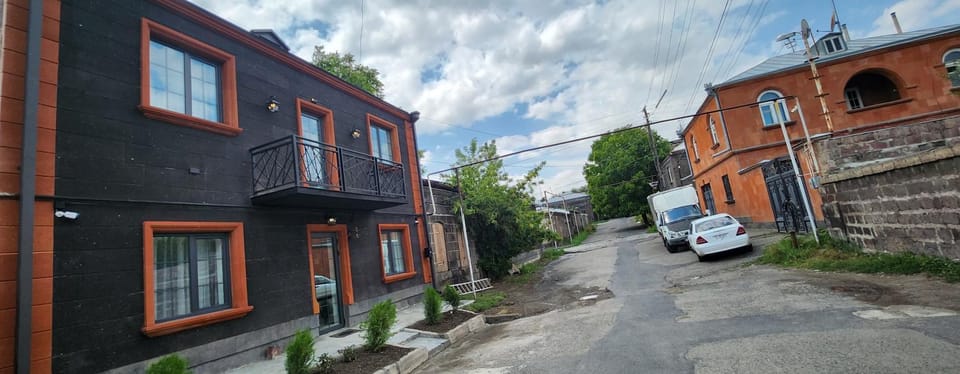 Property building, Neighbourhood, Street view, Location