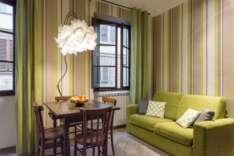 The Hobbit Guelfa Apartment in Florence