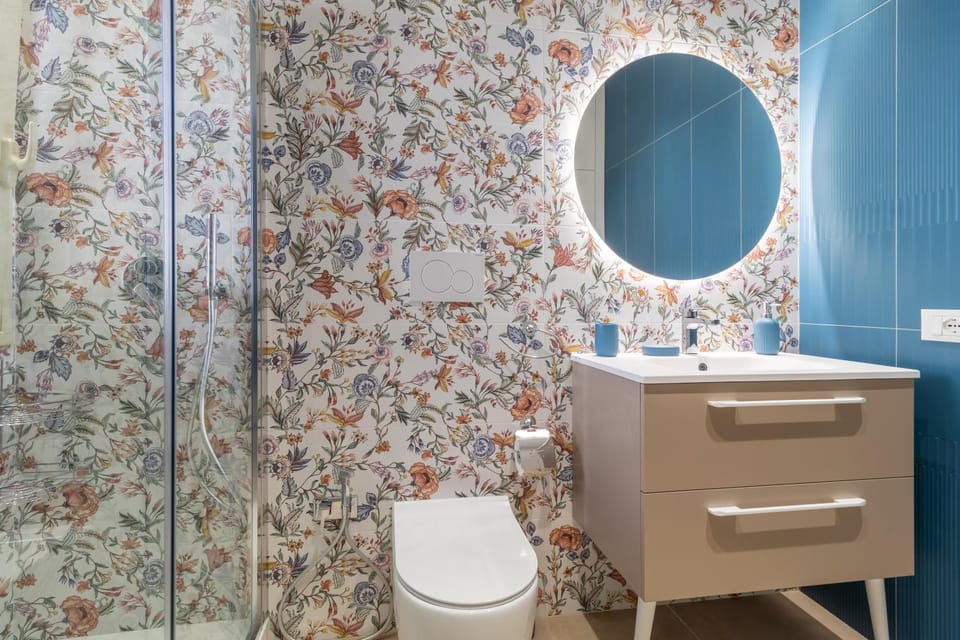 Bathroom, Living room
