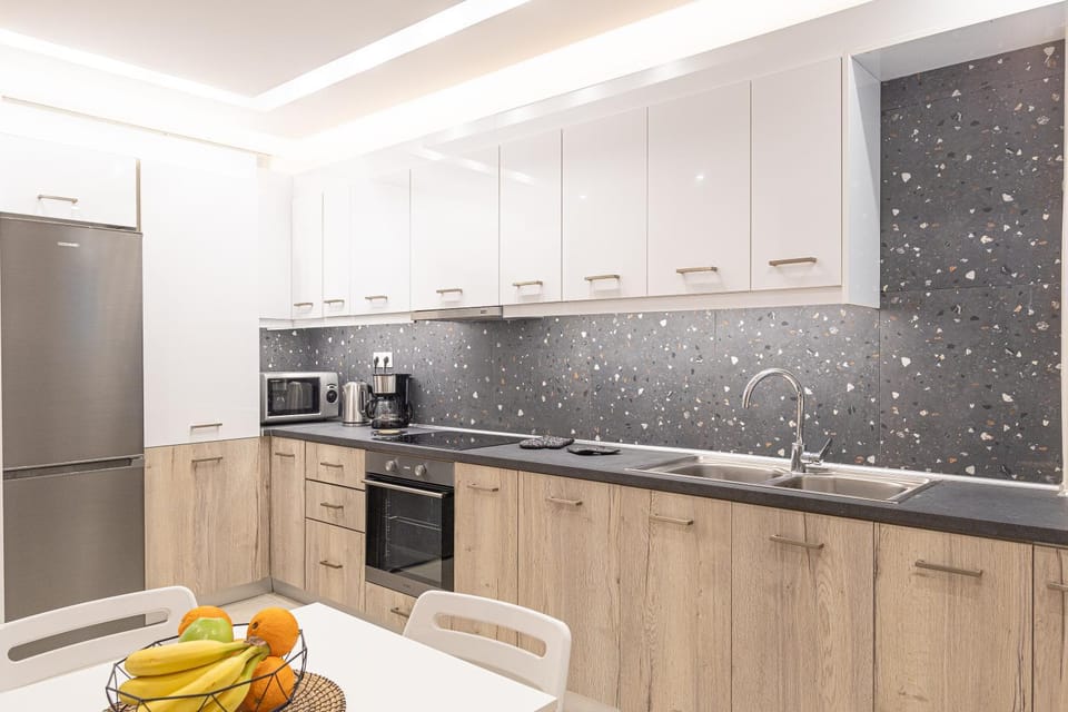 Coffee/tea facilities, Kitchen or kitchenette, Dining area, minibar, pet friendly, stove, toaster