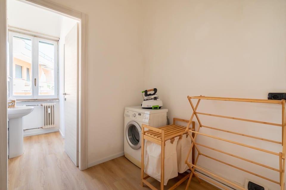 Area and facilities, laundry, washing machine