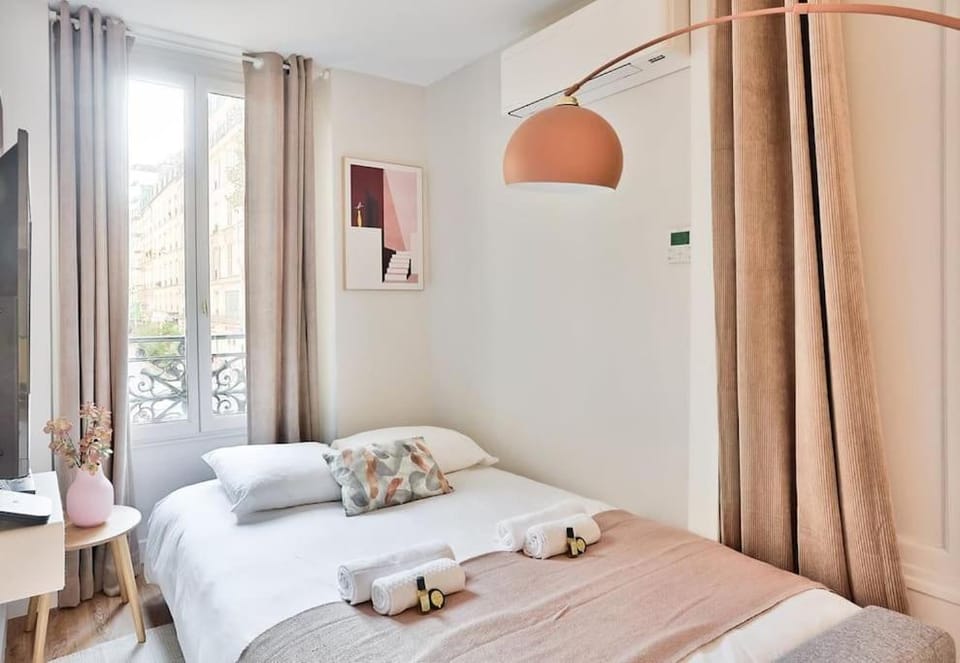 Cozy Apartment Paris Center for 3 Apartment in Paris