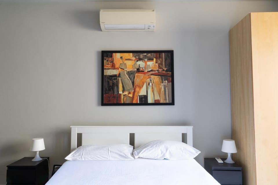 Photo of the whole room, Decorative detail, Bedroom, air conditioner