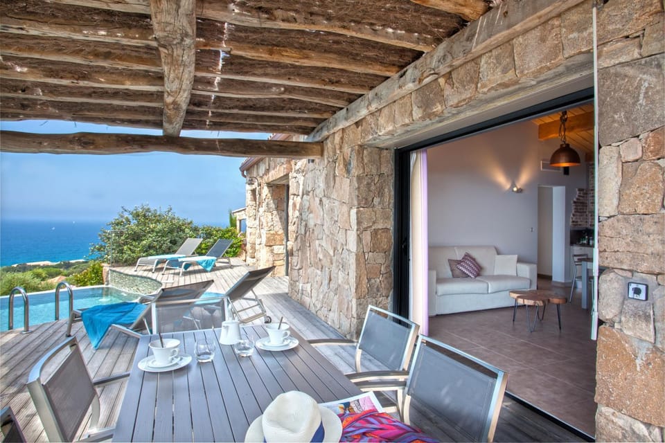 Patio, Patio, Facade/entrance, Summer, Garden, Garden, Balcony/Terrace, Balcony/Terrace, Decorative detail, Decorative detail, Dining area, On site, Garden view, Mountain view, Pool view, Sea view, Swimming pool, Swimming pool