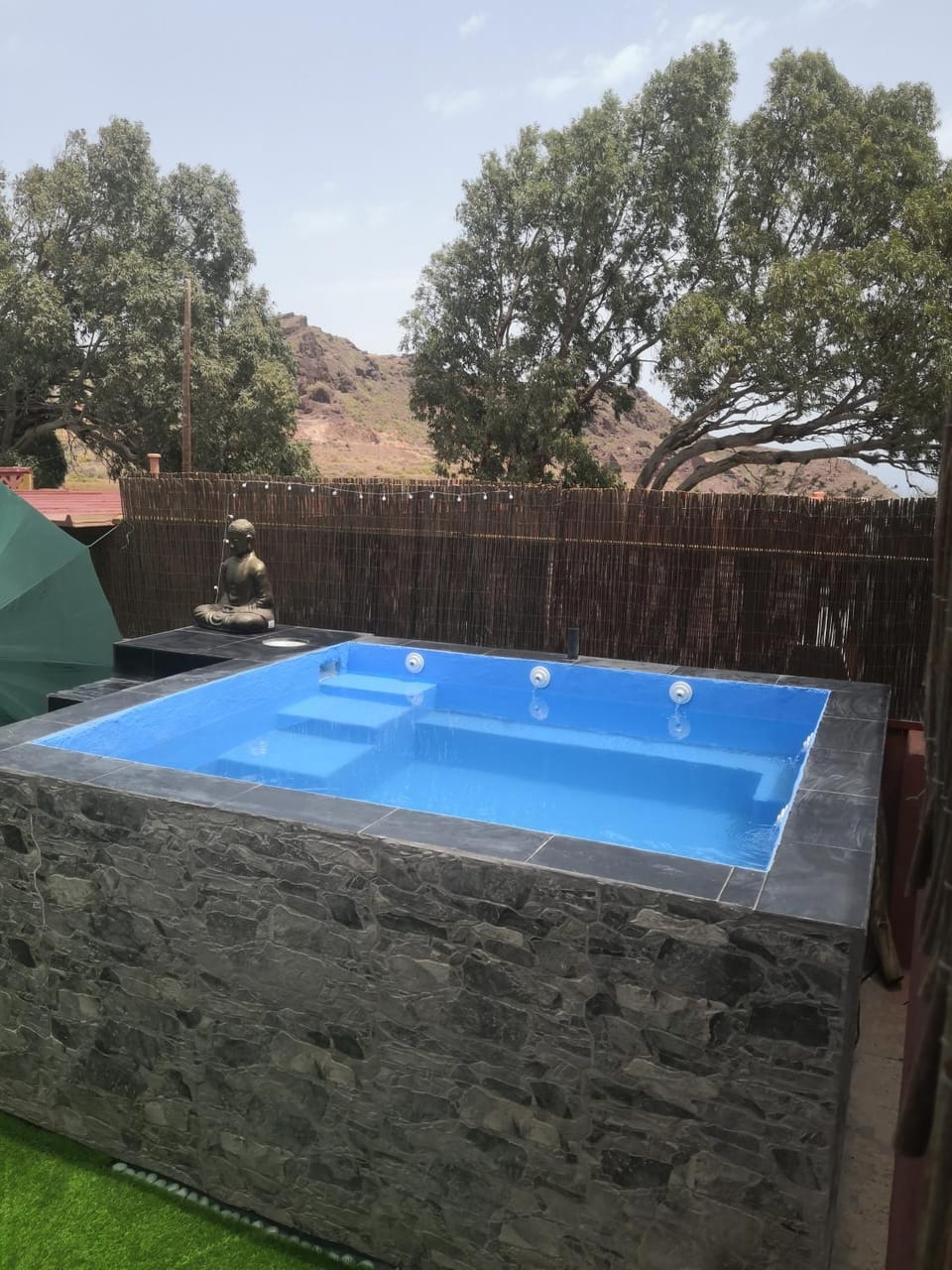 Garden, Swimming pool