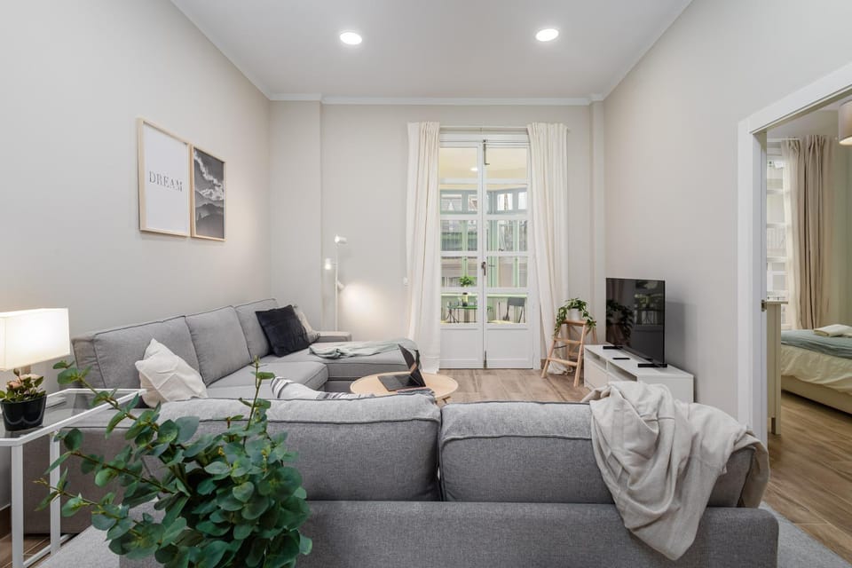TV and multimedia, Living room, Photo of the whole room, Seating area