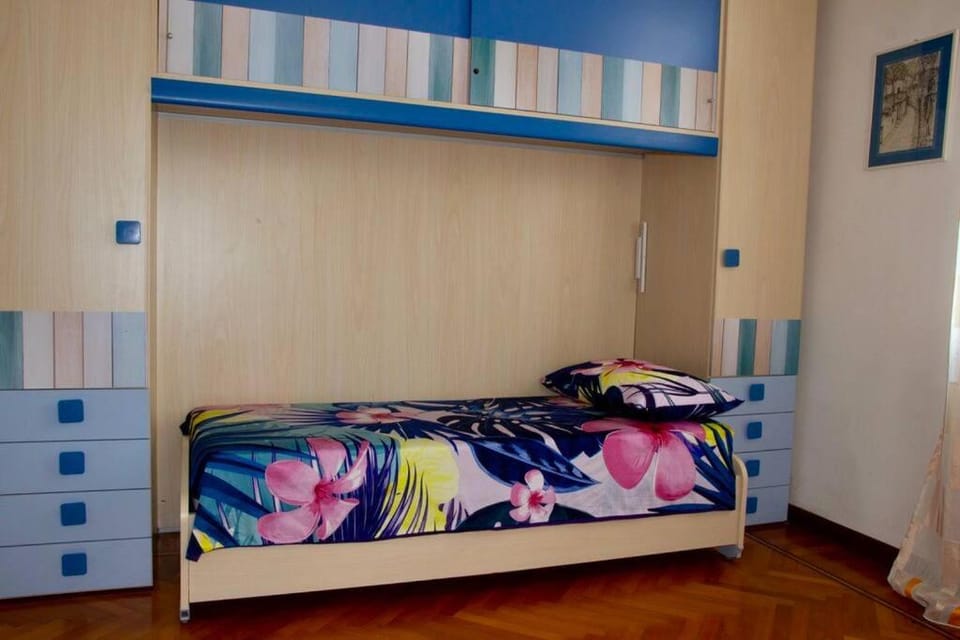 Isola del Lido, Luminoso, immerso nel verde, per 5 Apartment in Lido di Venezia