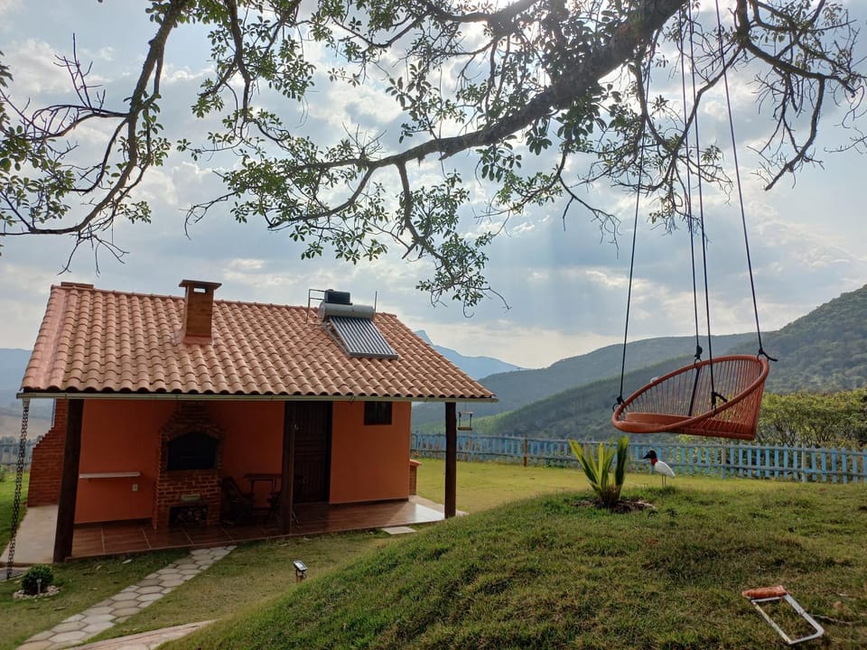 Chalé Mirante Da Guapiara Luxury tent in State of Rio de Janeiro
