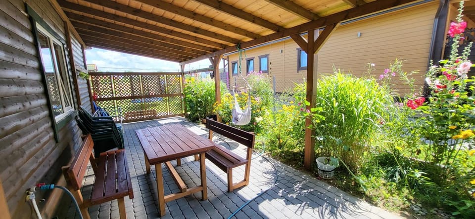 Garden, Balcony/Terrace