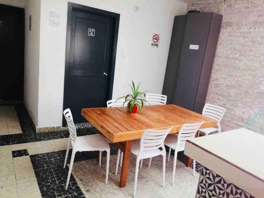 A4 Habitacion en Condesa Amsterdam Vacation rental in Mexico City
