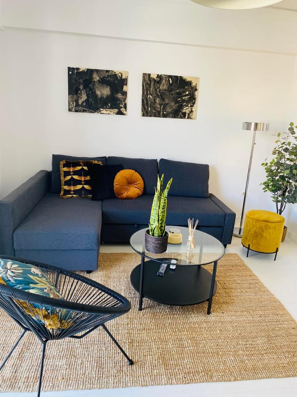 2 BD Top Floor Aprt with Acropolis view Apartment in Athens