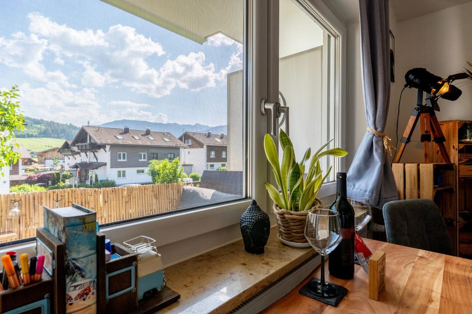 Balcony/Terrace, Mountain view