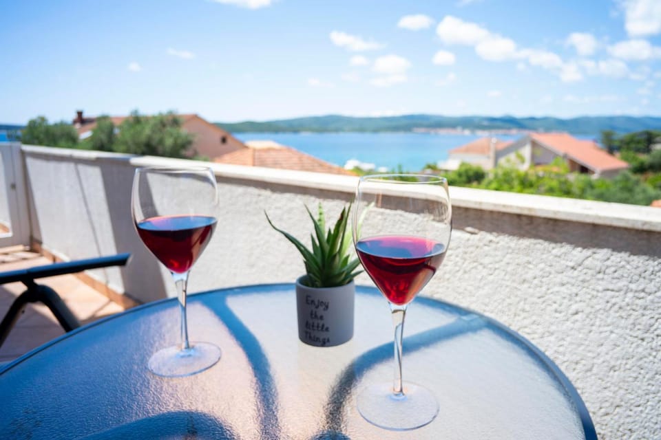 Natural landscape, View (from property/room), Mountain view, Sea view