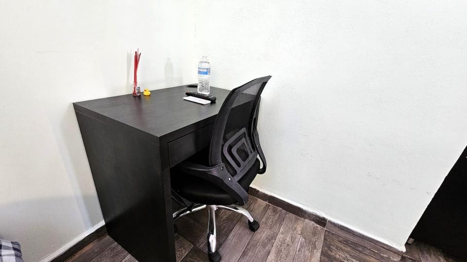 A02 Premium Suite BLACK PLUS Cocina Terraza Companies Work Teams 1-3 PAX Apartment in Hidalgo, Mexico