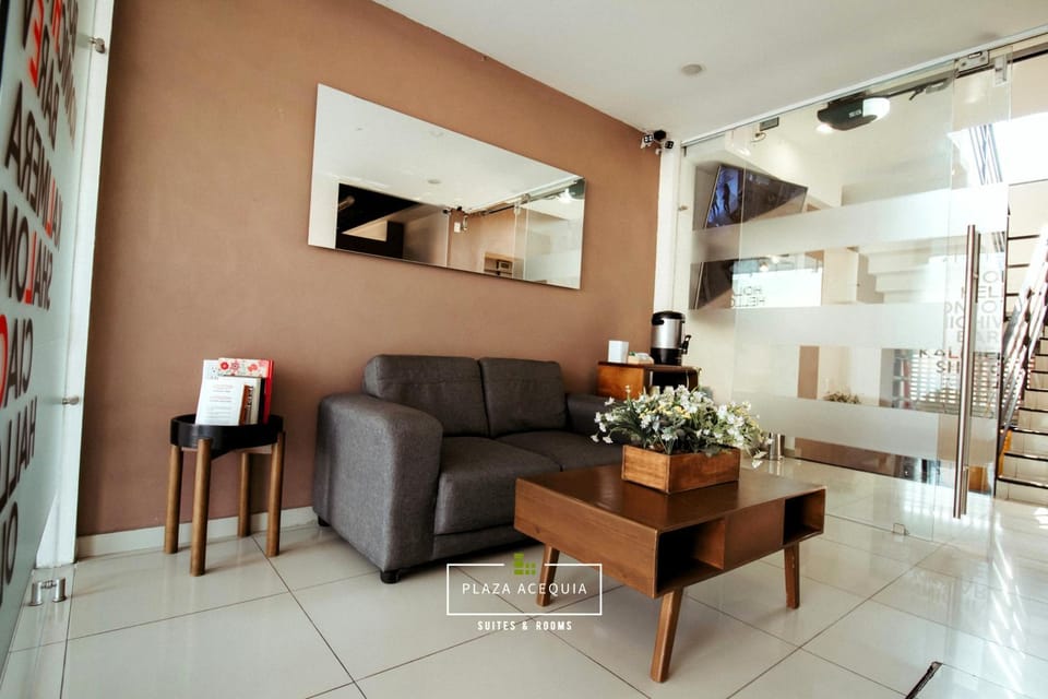 Lobby or reception, Seating area