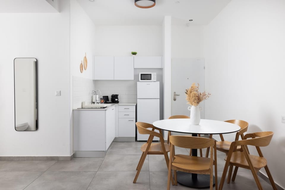 דירה משפחתית מפנקת 100 מטר מהים - By Edomlux Apartment in Eilat