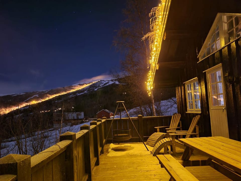 Three bedroom holiday house with jacuzzi in Bjorli , pets allowed House in Trondelag