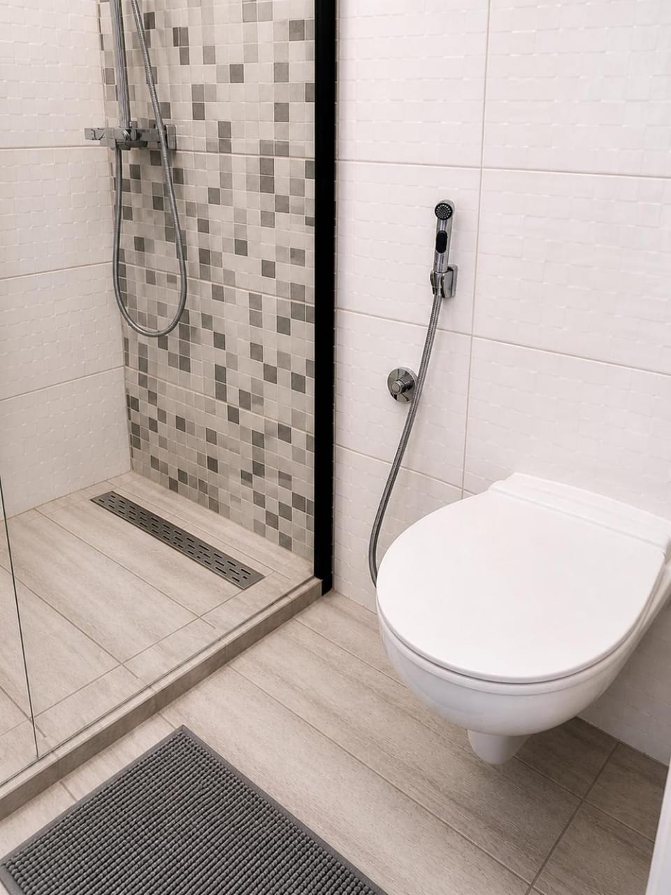 Shower, Toilet, Bathroom