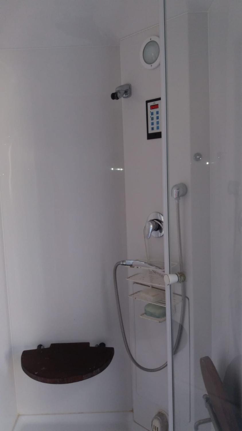Bathroom, Area and facilities