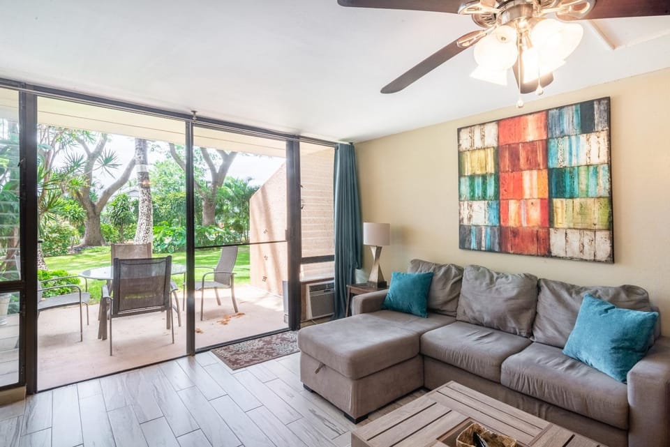 Kihei Beach Paradise Steps to Sun, Sand & Snorkeling Apartment in Kihei