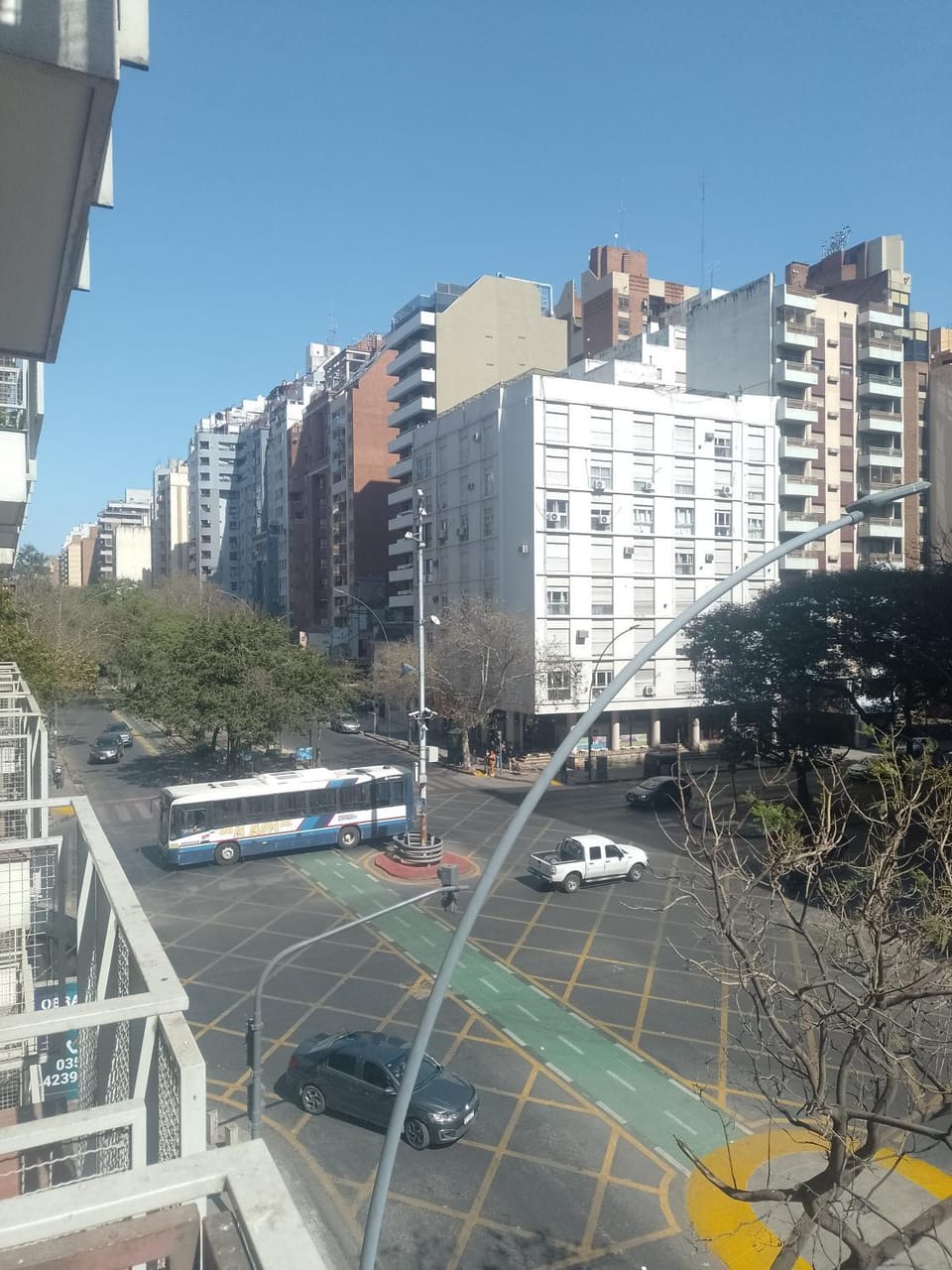 Day, Neighbourhood, City view, Street view, Location