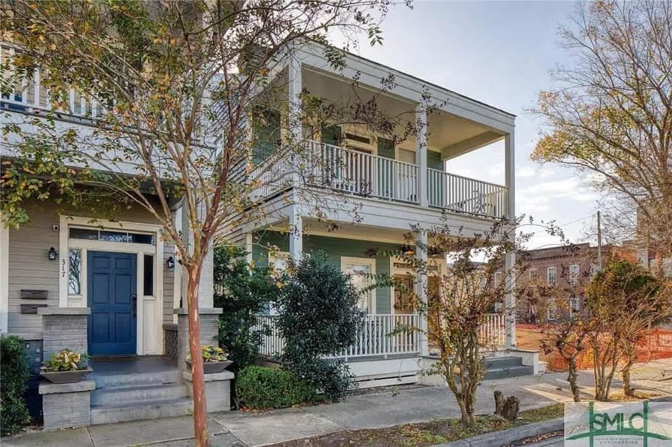 Property building, Spring, Day, Neighbourhood, Street view