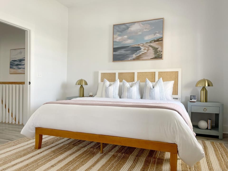 Bed, Balcony/Terrace, Photo of the whole room, Bedroom